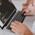 ゲーム開発でも使われるObjective-Cとは？言語の特徴について解説